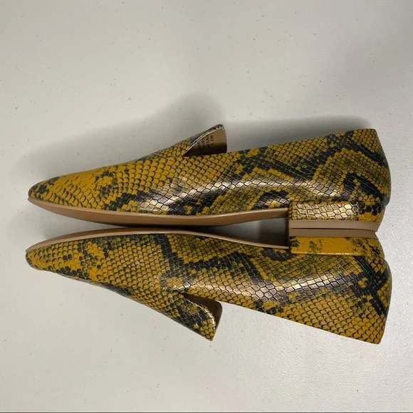 Steven by Steve Madden Haylie snake print pointed toe loafers size 8 and… - Picture 5 of 12